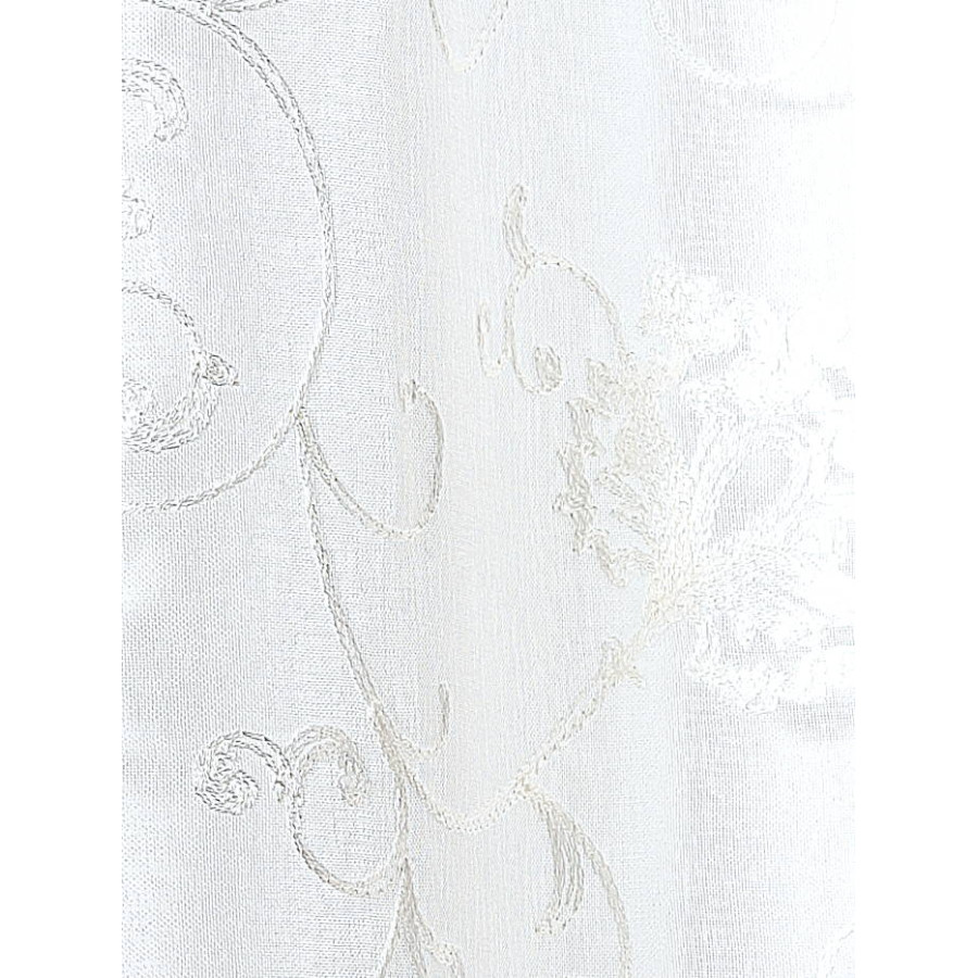 Visillo bordado de flores