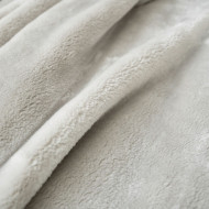 Mantita lisa para sofá