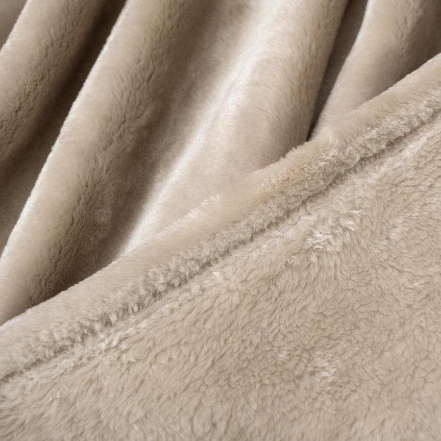 Mantita lisa para sofá